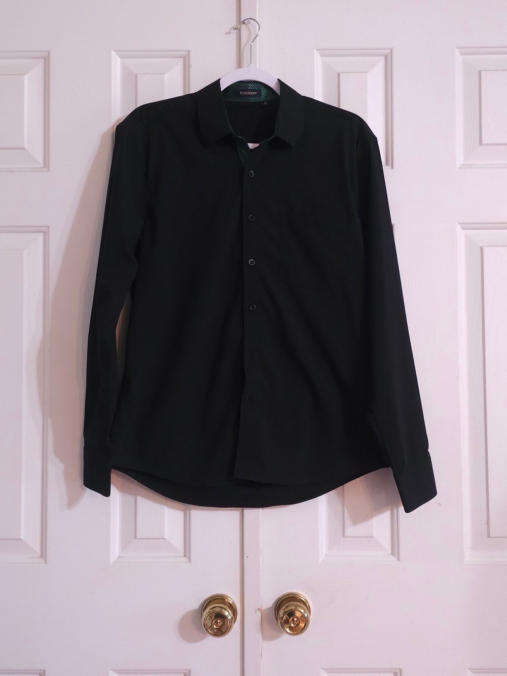 Men's Black Button-Up Dress Shirt